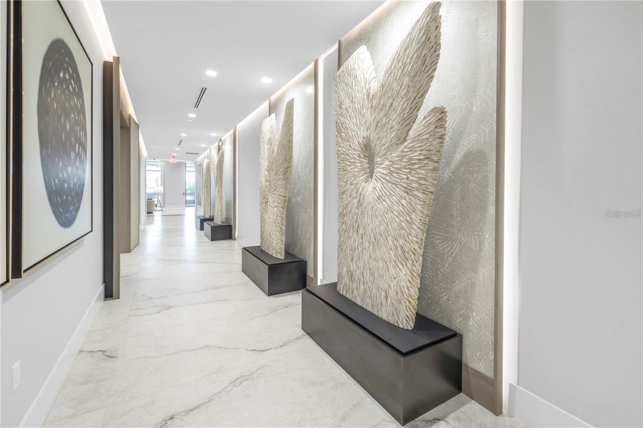 301 1st Street S, Unit 3103, Saint Petersburg, FL 33701 Photo