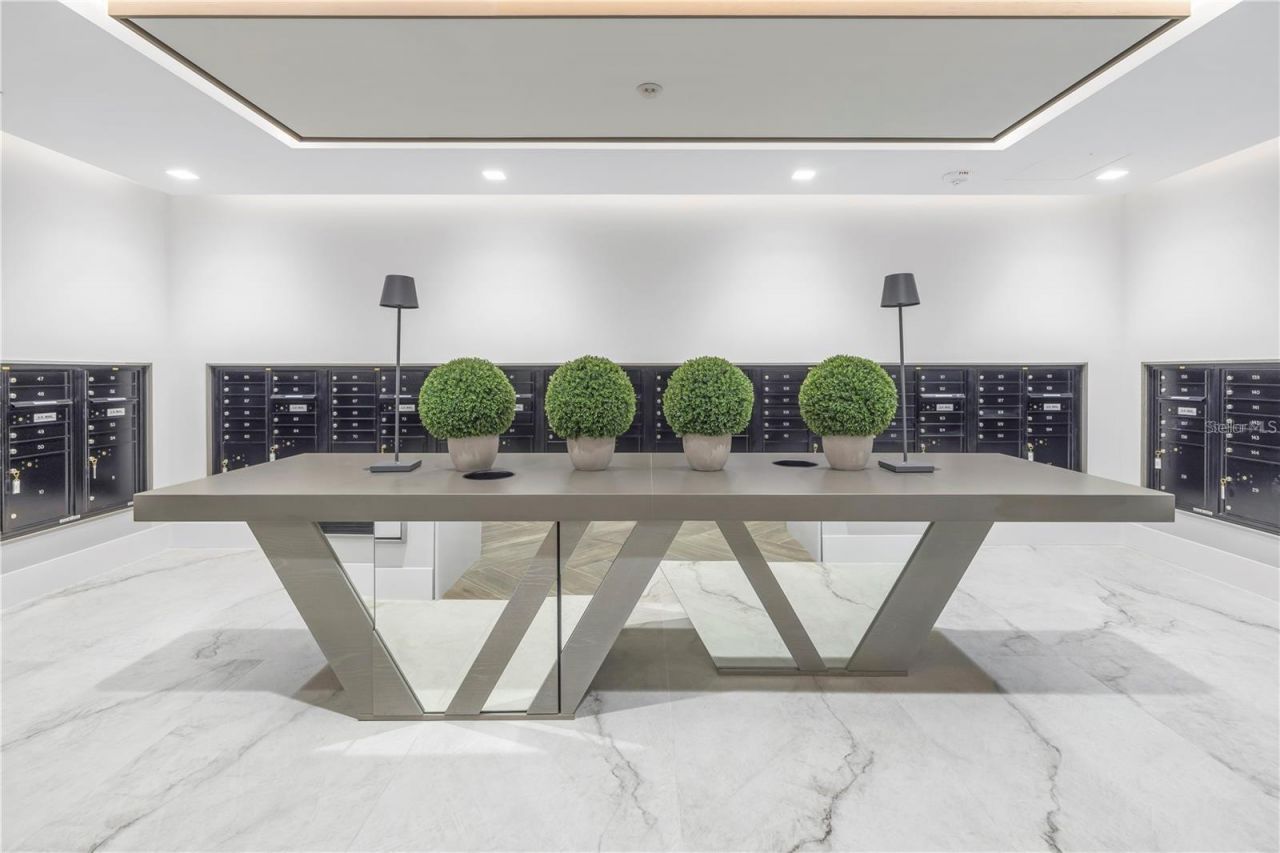 301 1st Street S, Unit 3103, Saint Petersburg, FL 33701 Photo