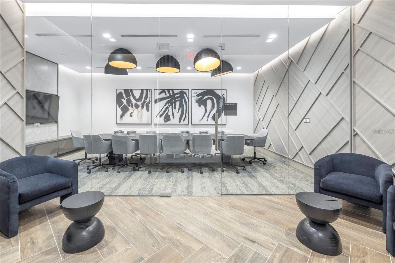 301 1st Street S, Unit 3103, Saint Petersburg, FL 33701 Photo