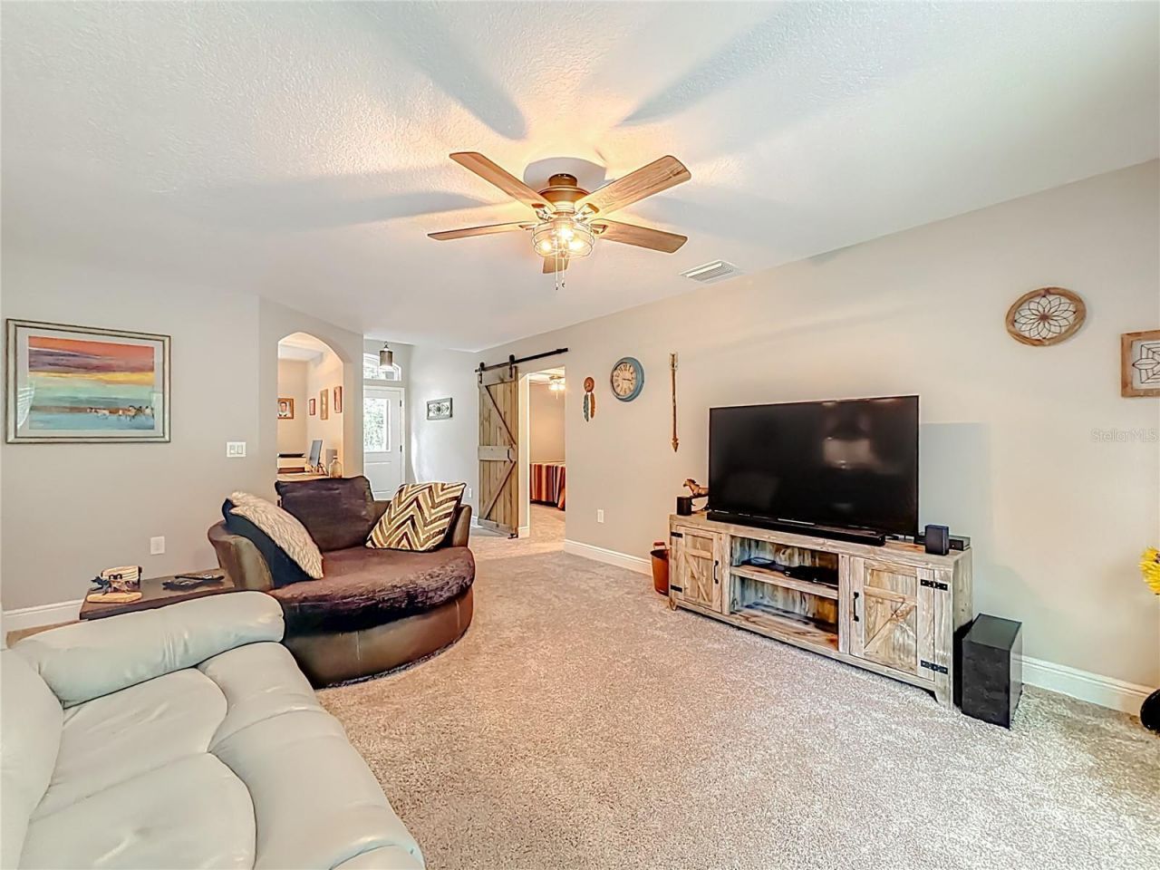 27410 Velma Avenue, Okahumpka, FL 34762 Photo