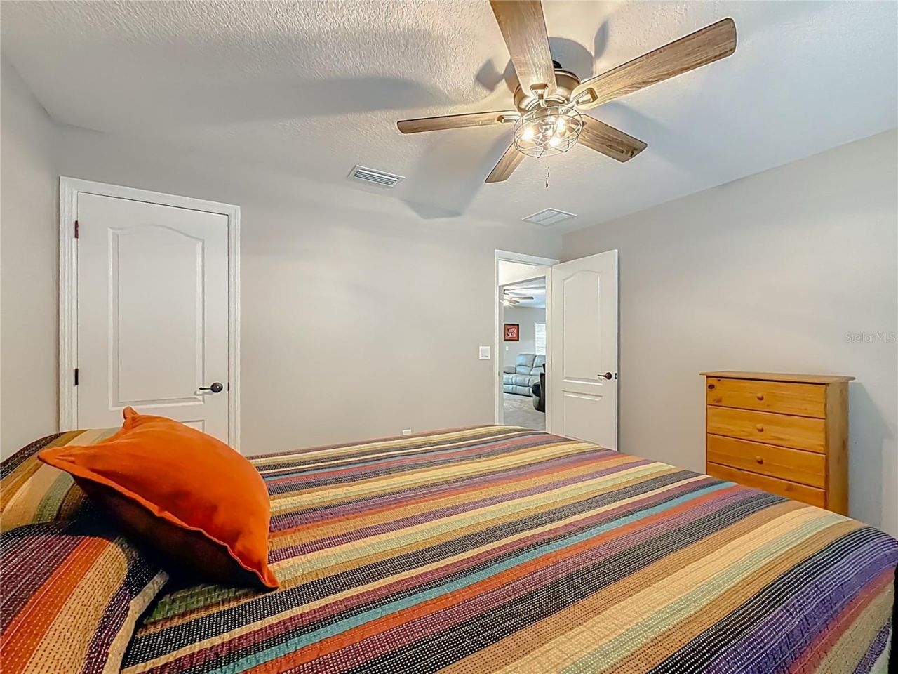 27410 Velma Avenue, Okahumpka, FL 34762 Photo