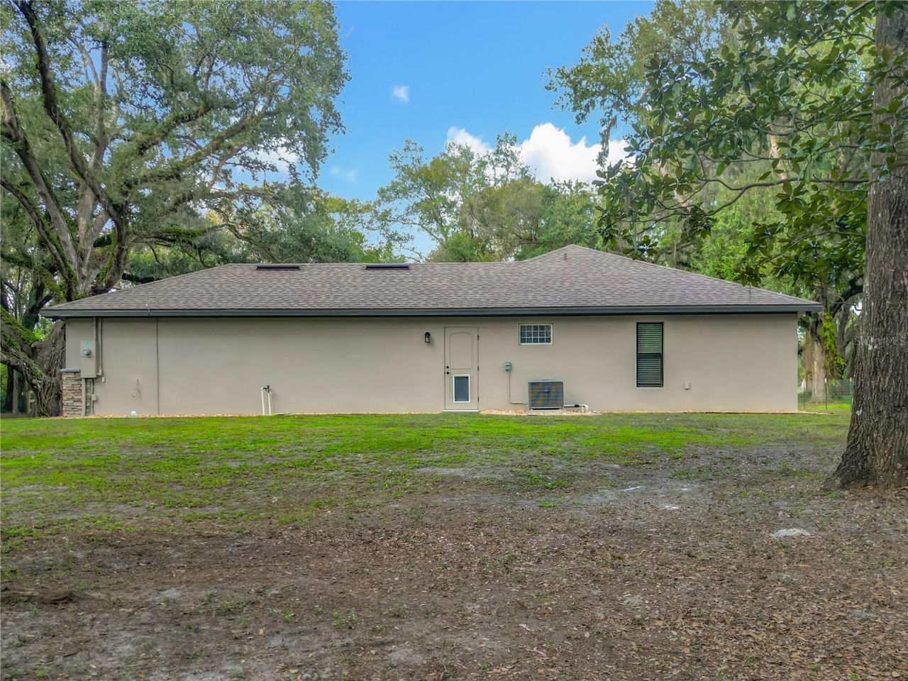27410 Velma Avenue, Okahumpka, FL 34762 Photo