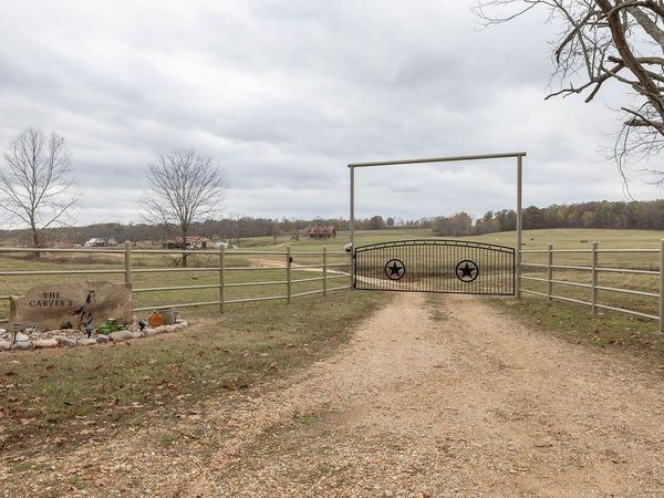13775 Rocky Comfort Road , Gentry, AR 72734