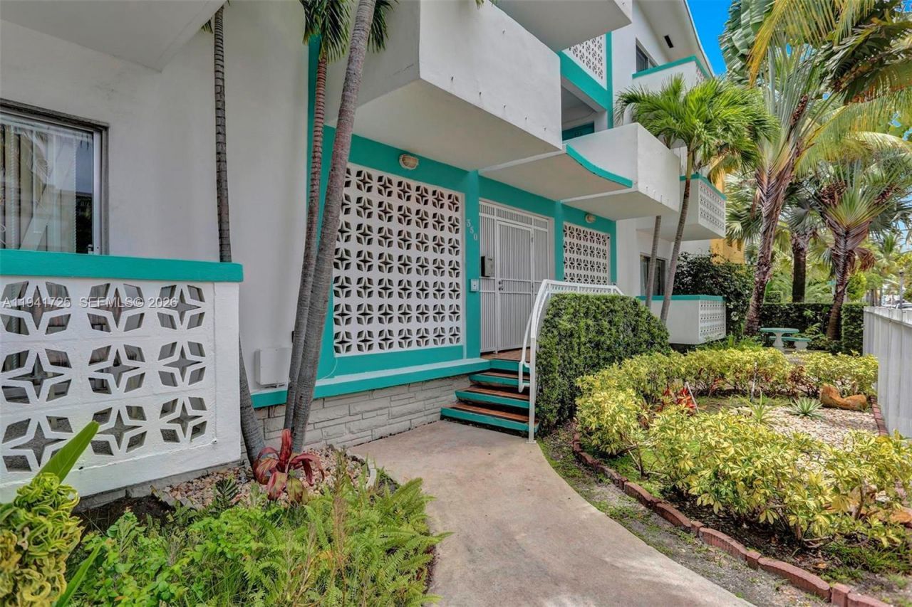 350 Collins Ave , Unit 310, Miami Beach, FL 33139 Photo