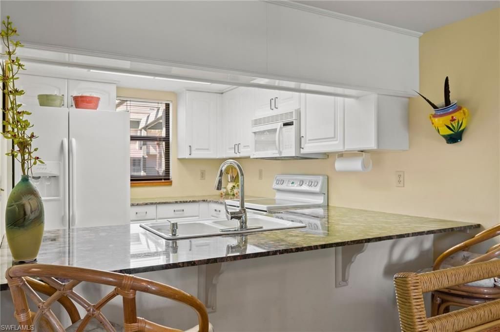 16747 Bocilla Palms Dr, Unit 15, Bokeelia, FL 33922 Photo