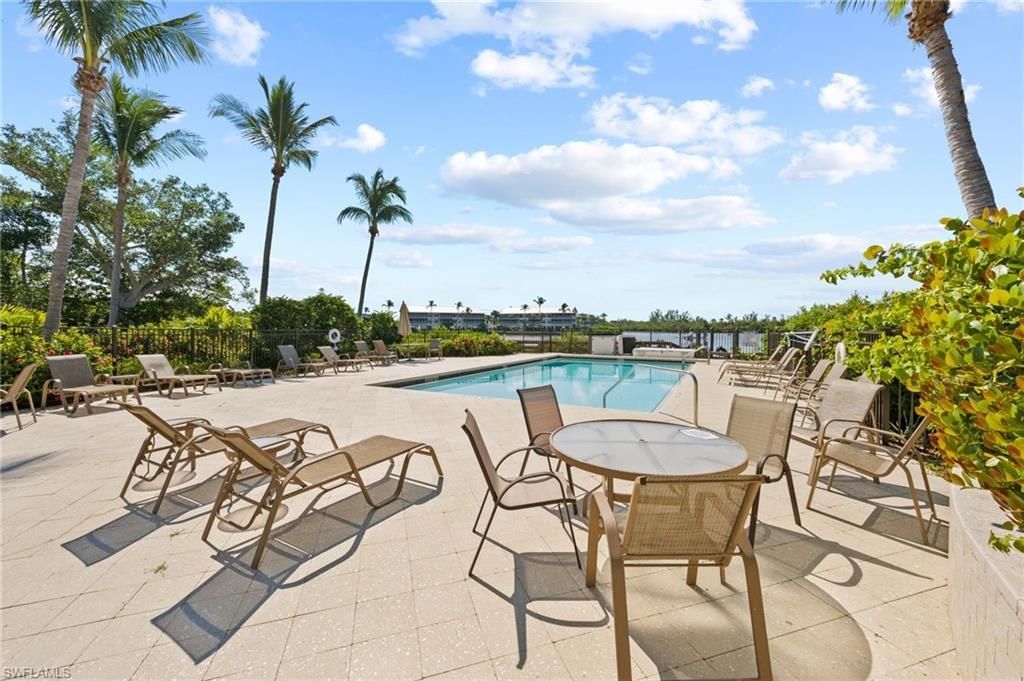 16747 Bocilla Palms Dr, Unit 15, Bokeelia, FL 33922 Photo