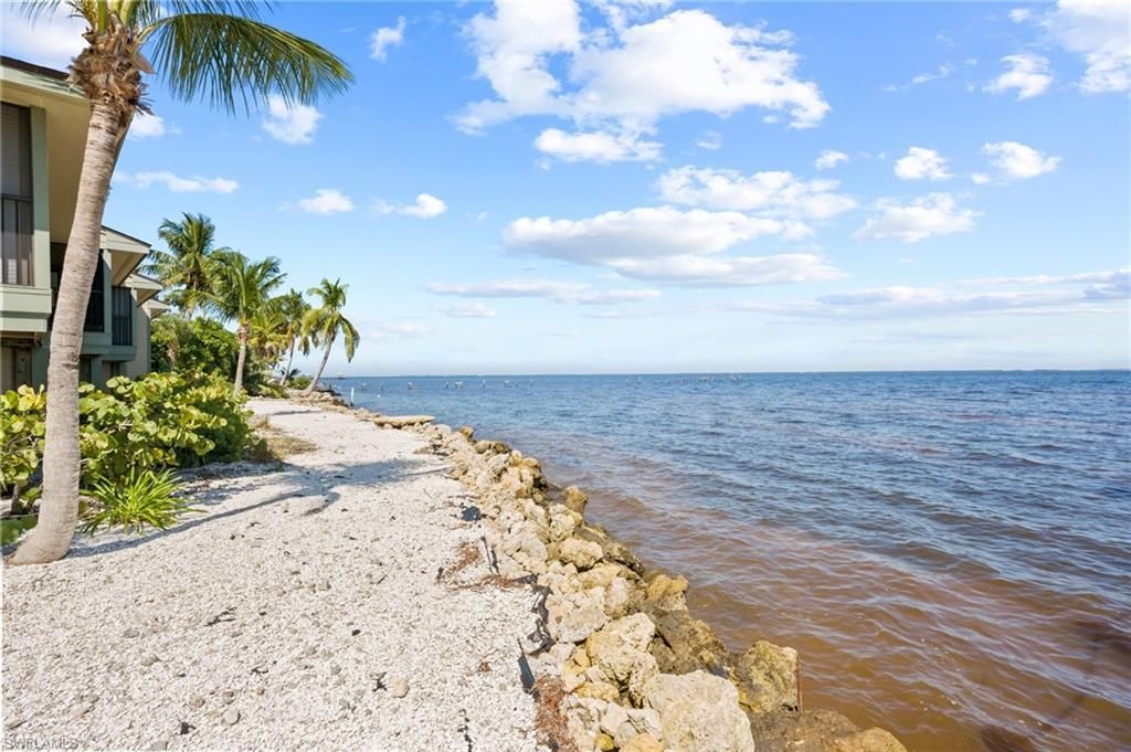 16747 Bocilla Palms Dr, Unit 15, Bokeelia, FL 33922 Photo