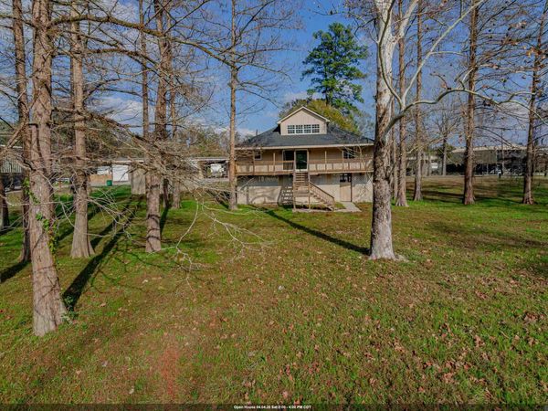 18210 Cooper St, Port Vincent, LA 70726