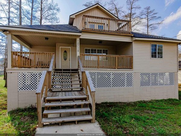 18210 Cooper St, Port Vincent, LA 70726