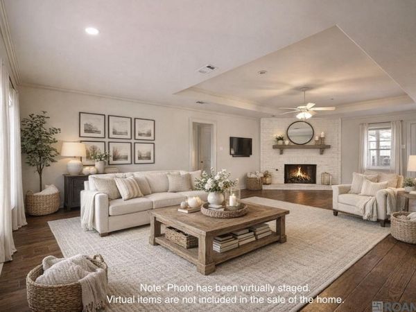 6436 Bridgeport Dr, Greenwell Springs, LA 70739