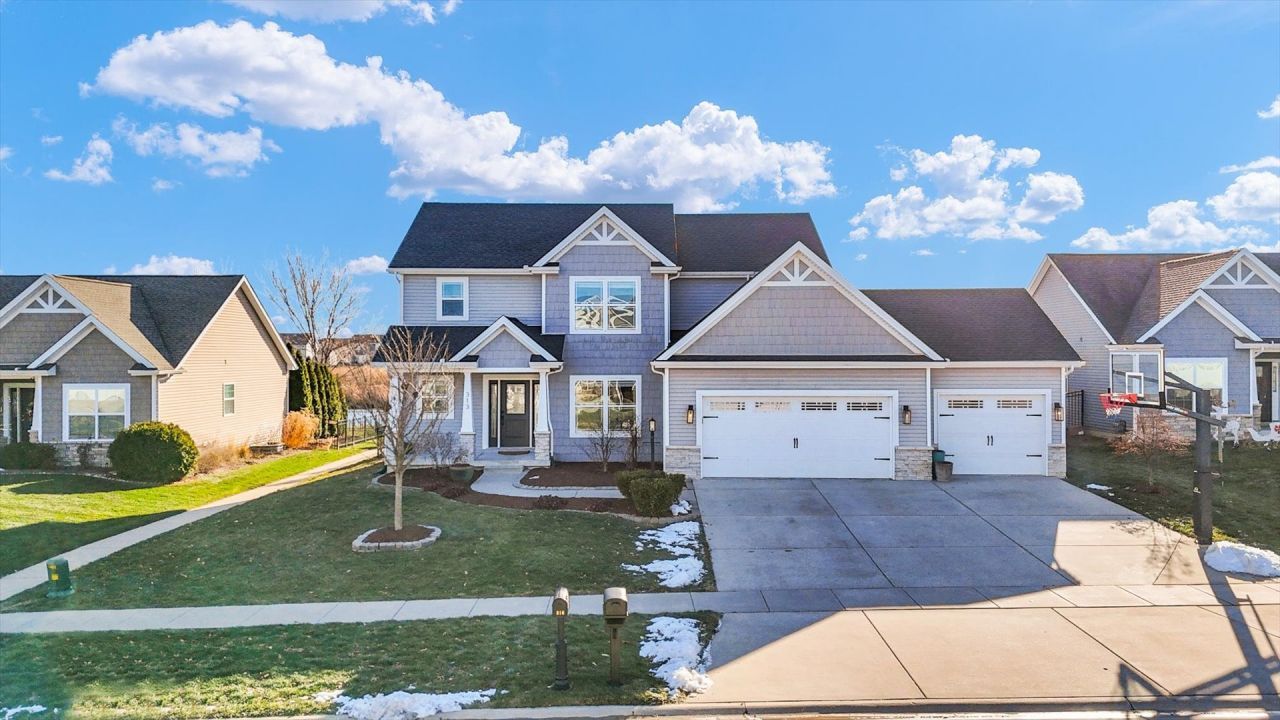 313 London Way, Savoy, IL 61874 Main Photo