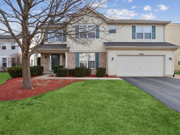 2662 Lahinch Drive, Aurora, IL 60503
