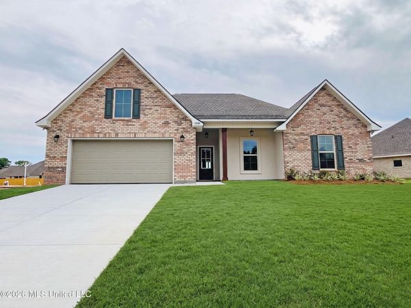 14280 Swan Ridge Circle, Gulfport, MS 39503