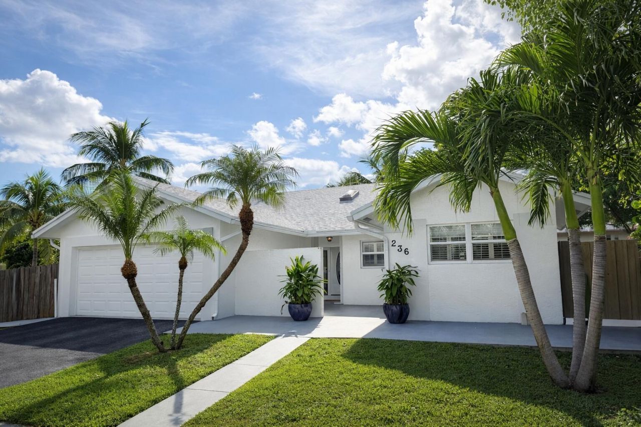 236 SE 9th Street, Dania, FL 33004 Photo
