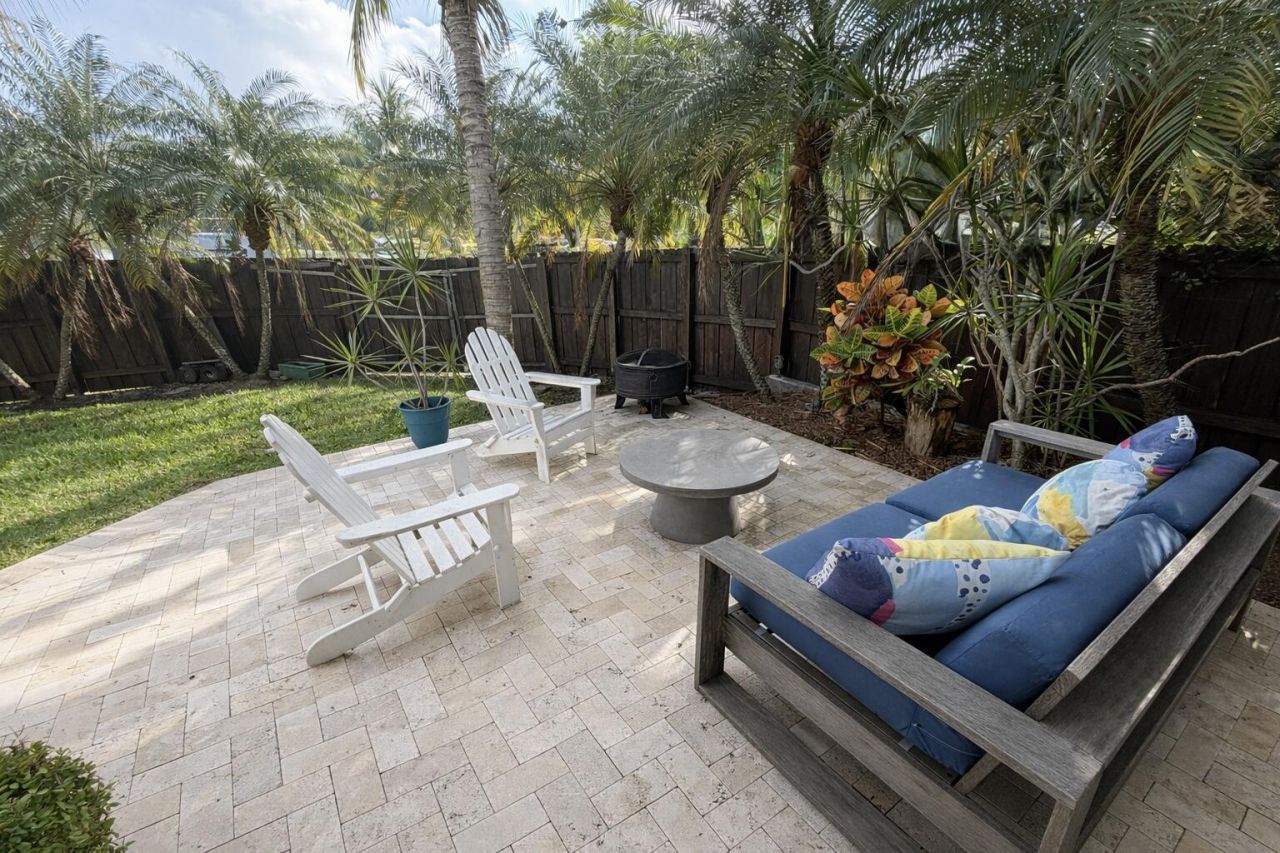 236 SE 9th Street, Dania, FL 33004 Photo