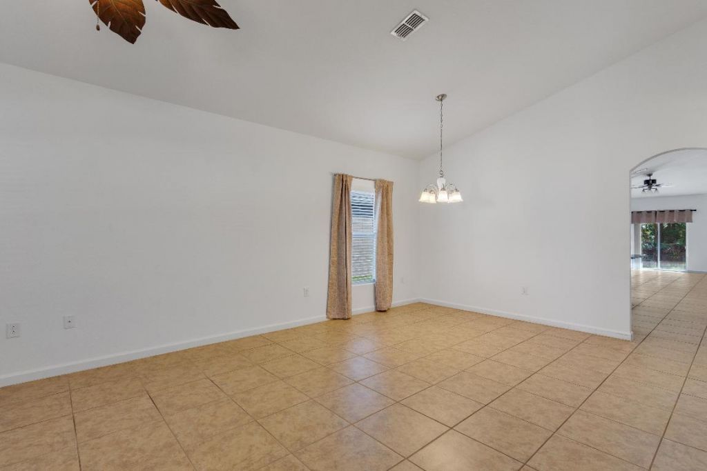 107 Carlisle Way, Sebastian, FL 32958 Photo