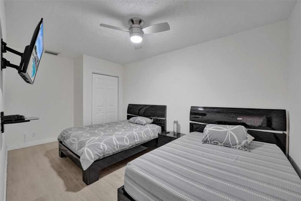 4001 N 41st Court, Hollywood, FL 33021 Photo