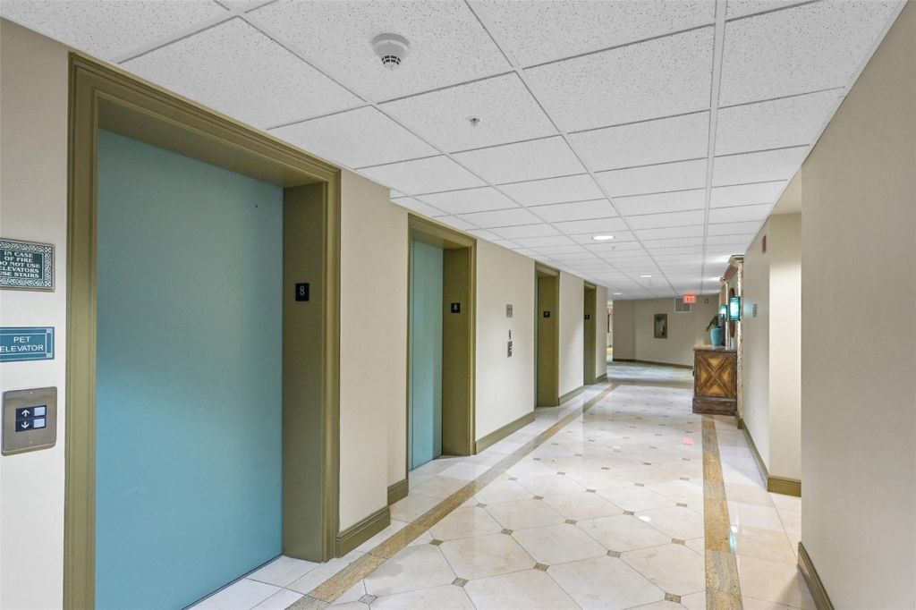 3020 NE 32nd Avenue, Unit 805, Fort Lauderdale, FL 33308 Photo