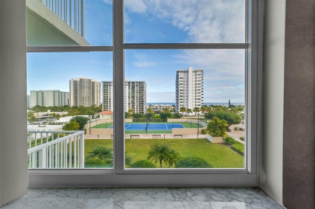 3020 NE 32nd Avenue, Unit 805, Fort Lauderdale, FL 33308 Photo