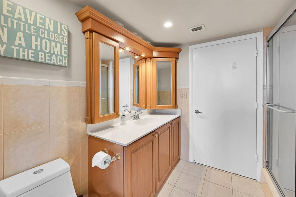 3020 NE 32nd Avenue, Unit 805, Fort Lauderdale, FL 33308 Photo