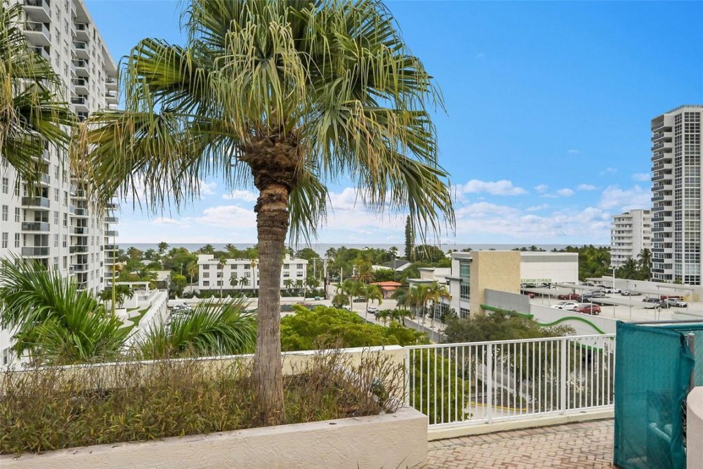 3020 NE 32nd Avenue, Unit 805, Fort Lauderdale, FL 33308 Photo