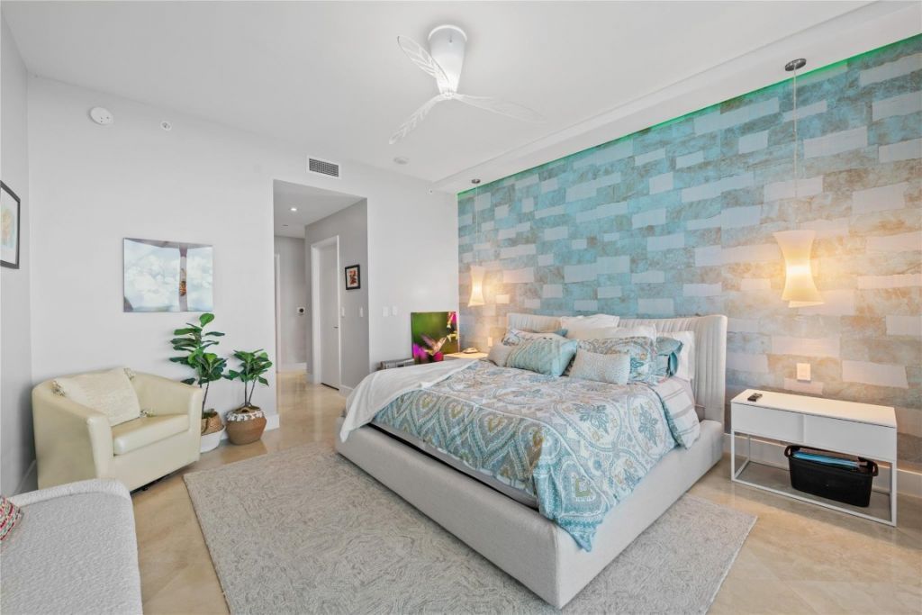 701 N Fort Lauderdale Beach Boulevard, Unit 704, Fort Lauderdale, FL 33304 Photo