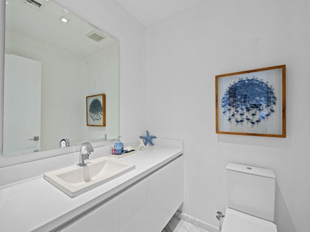 701 N Fort Lauderdale Beach Boulevard, Unit 704, Fort Lauderdale, FL 33304 Photo