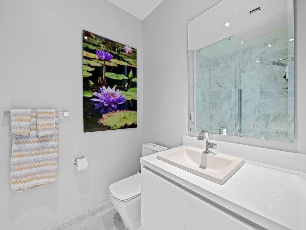 701 N Fort Lauderdale Beach Boulevard, Unit 704, Fort Lauderdale, FL 33304 Photo