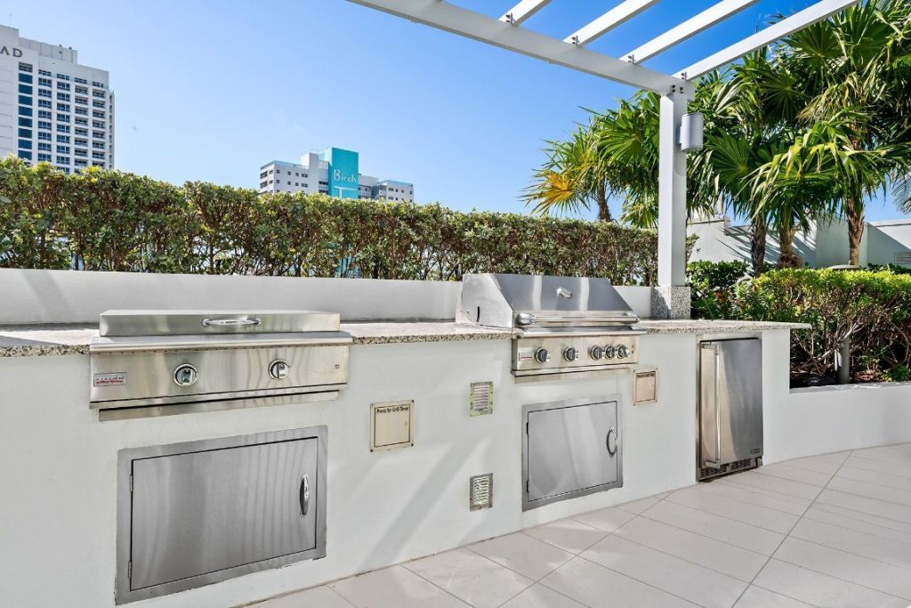 701 N Fort Lauderdale Beach Boulevard, Unit 704, Fort Lauderdale, FL 33304 Photo