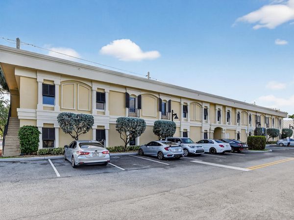 665 SE 10th Street, Unit 2, Deerfield Beach, FL 33441