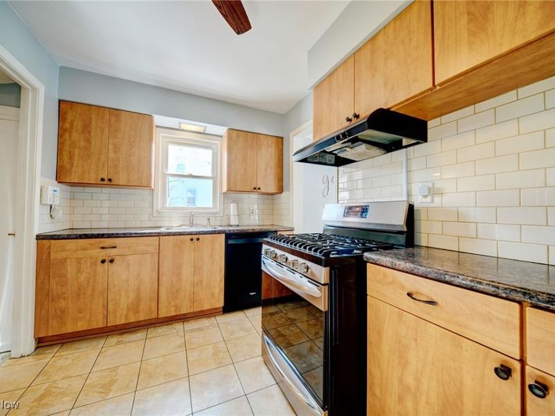 4223 Brookway Avenue, Brooklyn, OH 44144 Photo 12