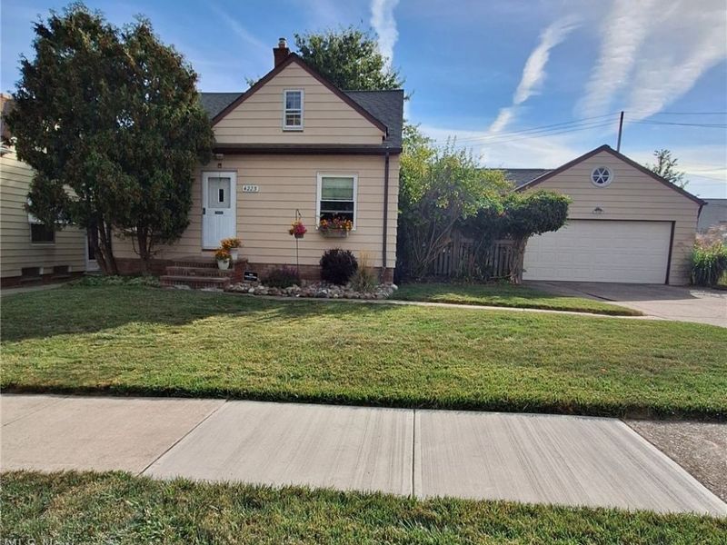 4223 Brookway Avenue, Brooklyn, OH 44144 Photo 2