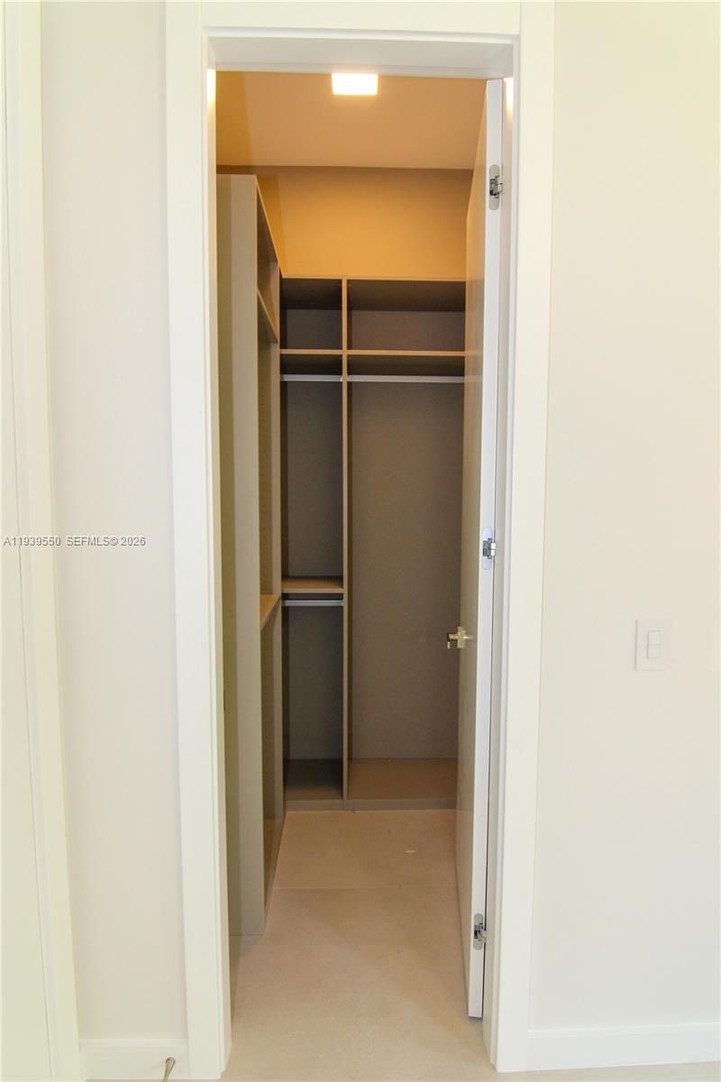 3540 Oak Ave, Miami, FL 33133 Photo