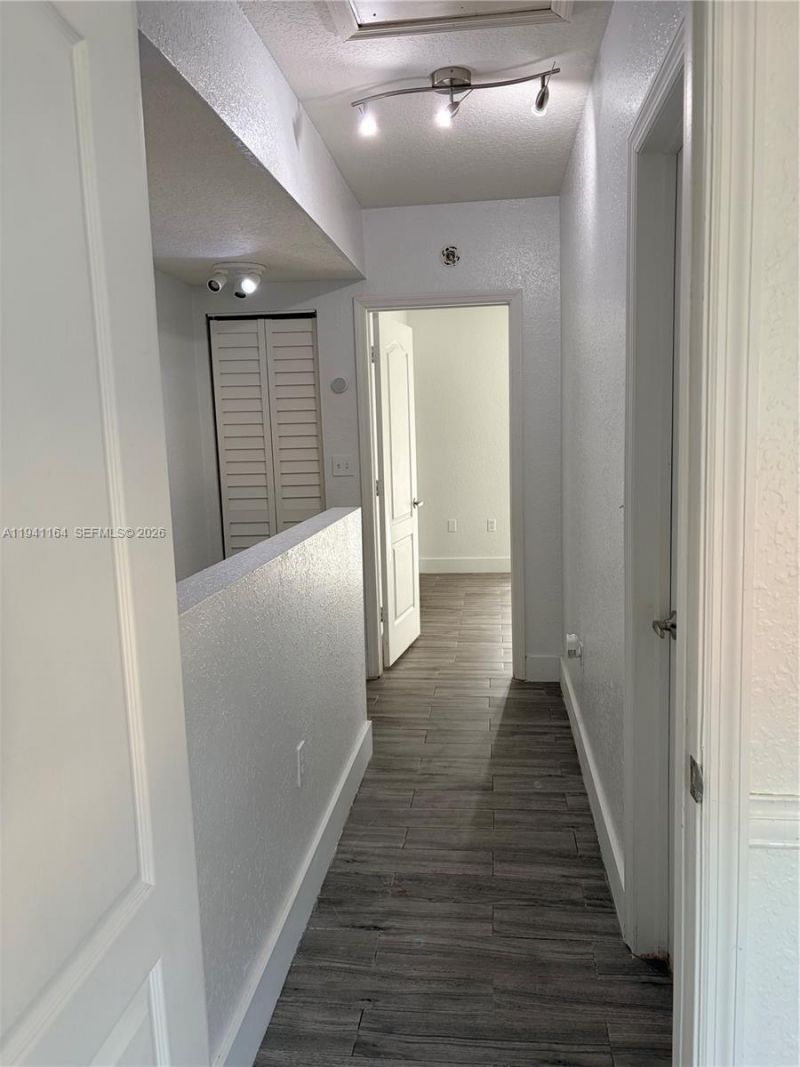 17046 SW 137th Pl , Miami, FL 33177 Photo