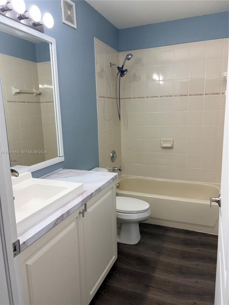 17046 SW 137th Pl , Miami, FL 33177 Photo