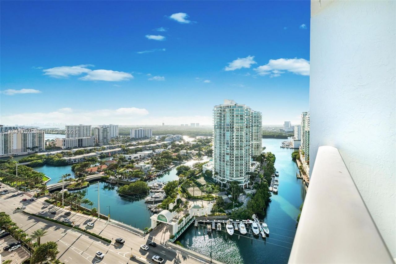 16485 Collins Ave , Unit 2438, Sunny Isles Beach, FL 33160 Photo
