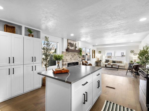 5637 Fairfax Ln, Boise, ID 83714