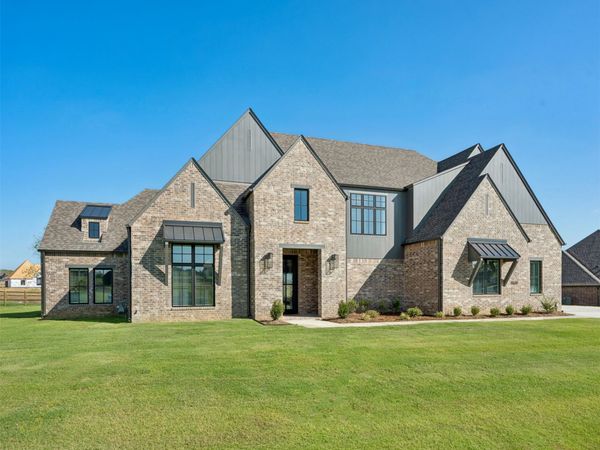 8519 E 109th Street North, Owasso, OK 74055