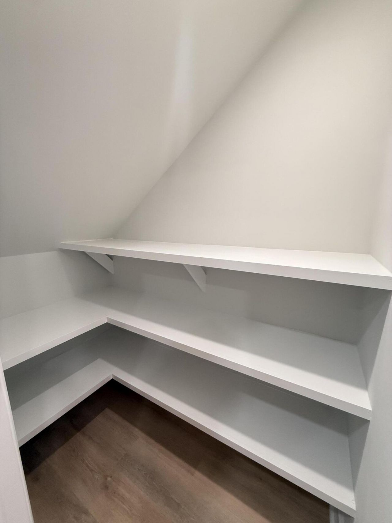 1937 Clement Avenue Photo 14