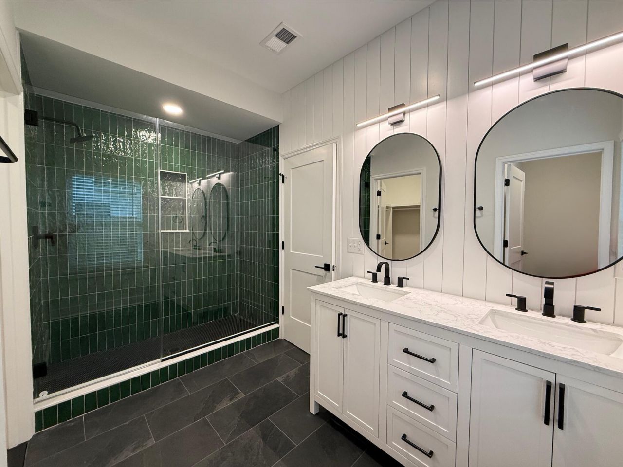 1937 Clement Avenue Photo 17