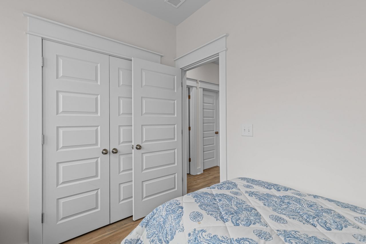 2450 Lieutenant Dozier Drive Photo 23