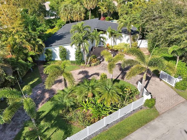 2525 SE 7th Drive, Pompano Beach, FL 33062