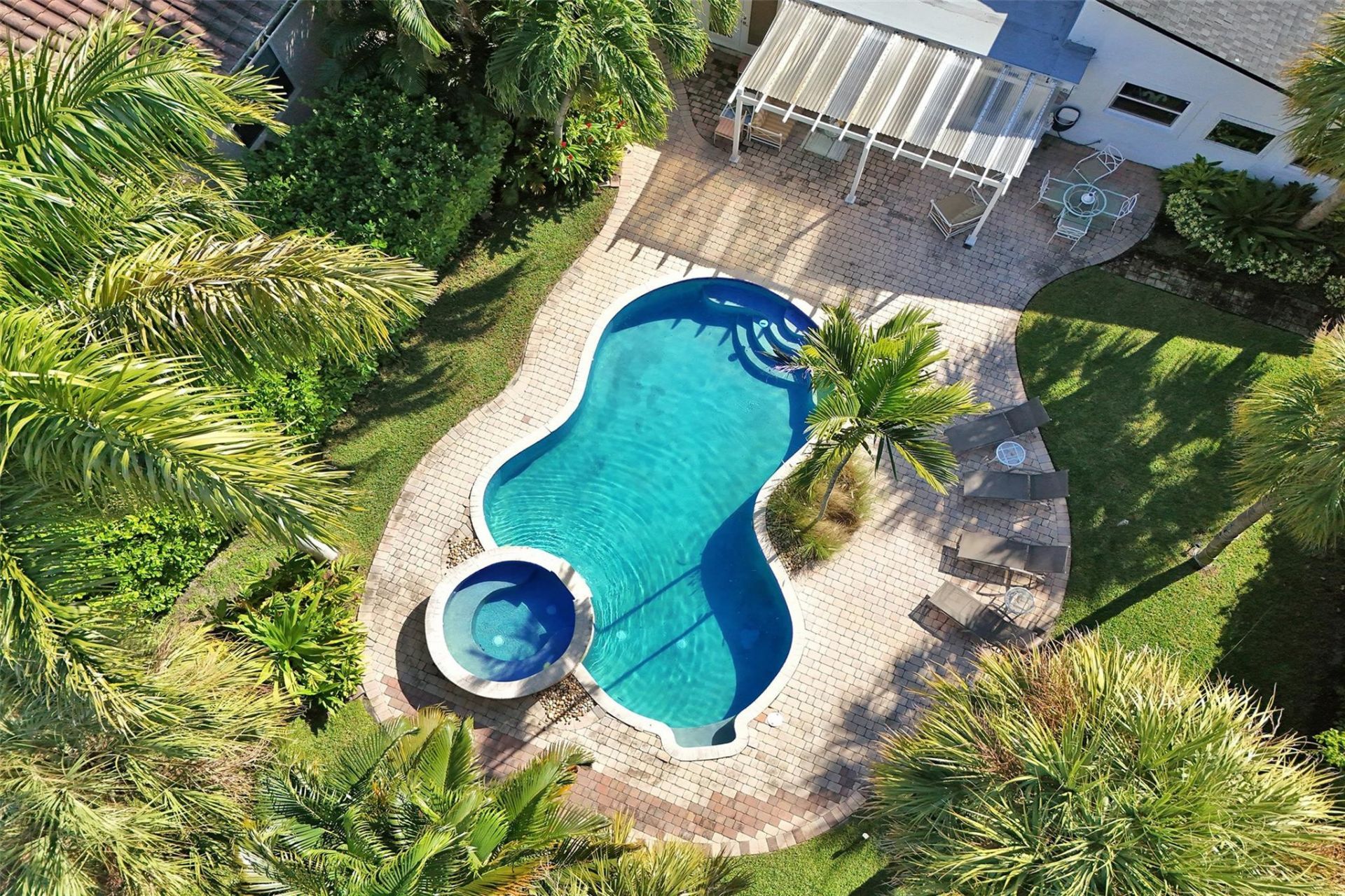 2525 SE 7th Drive, Pompano Beach, FL 33062 Photo