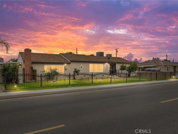 838 20th, Delano, CA 93215