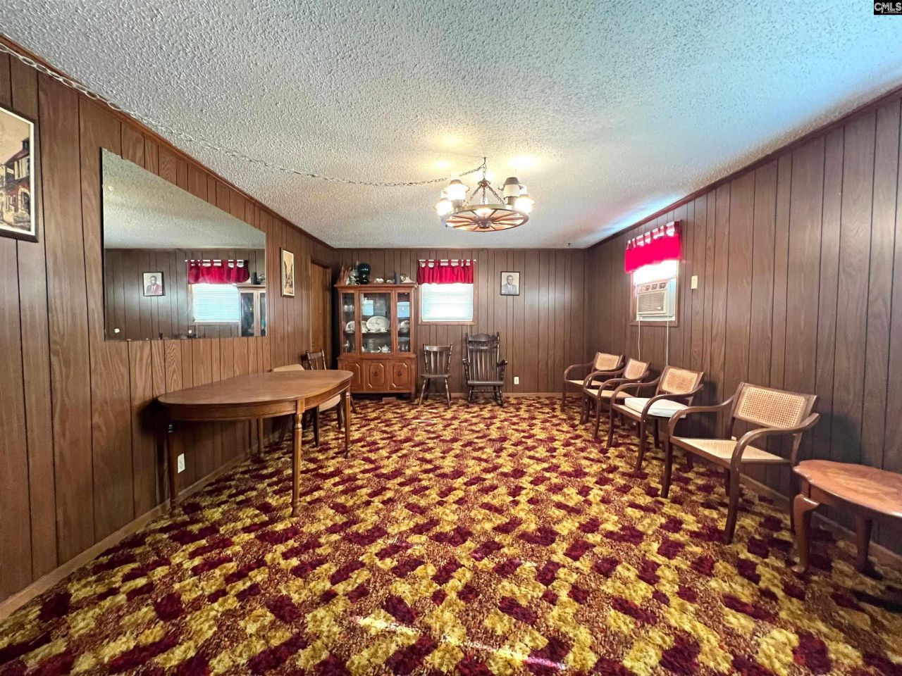 1900 High Street Photo 11