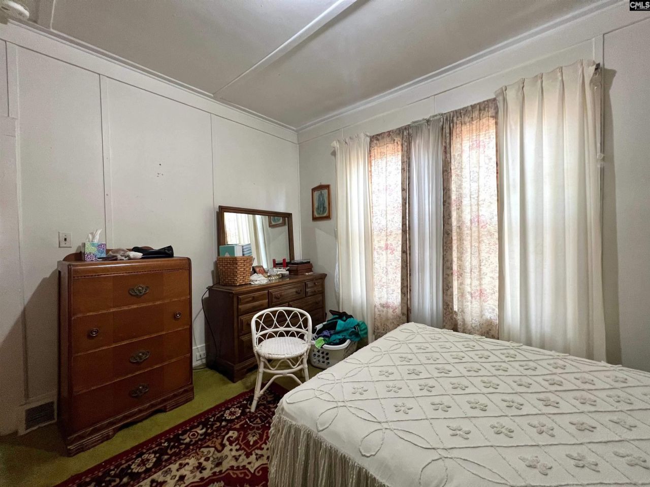 1900 High Street Photo 14