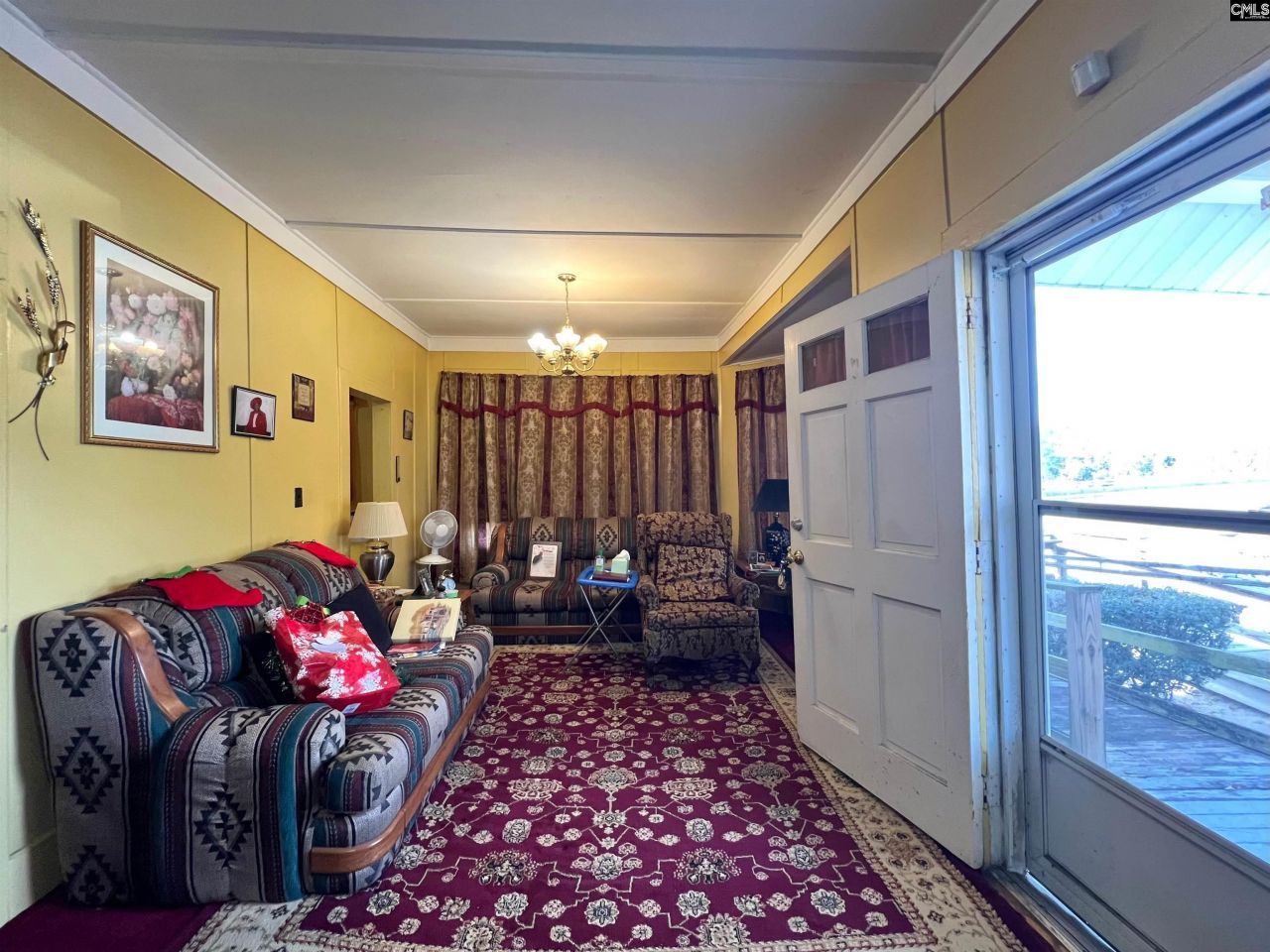 1900 High Street Photo 5