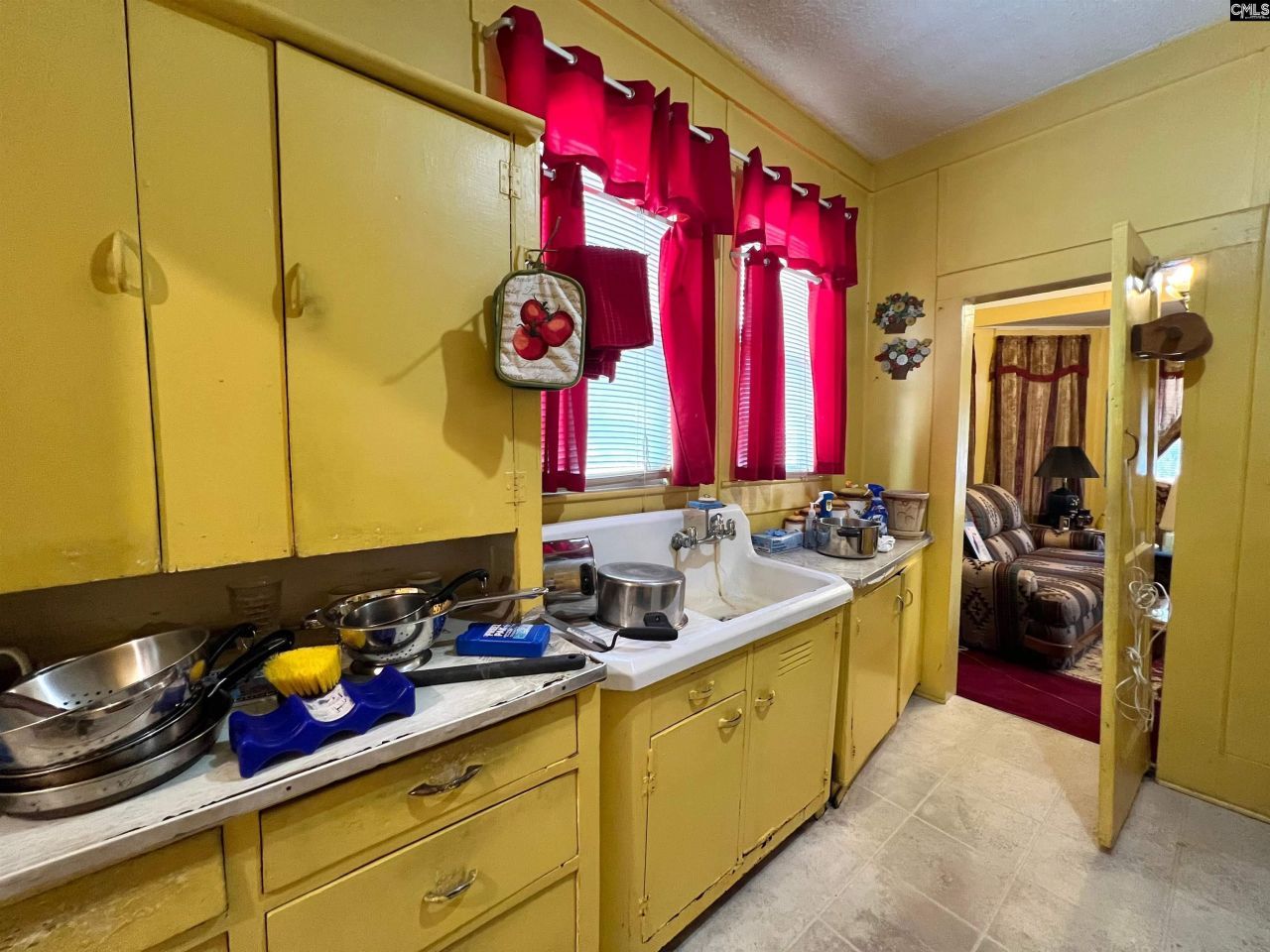 1900 High Street Photo 6