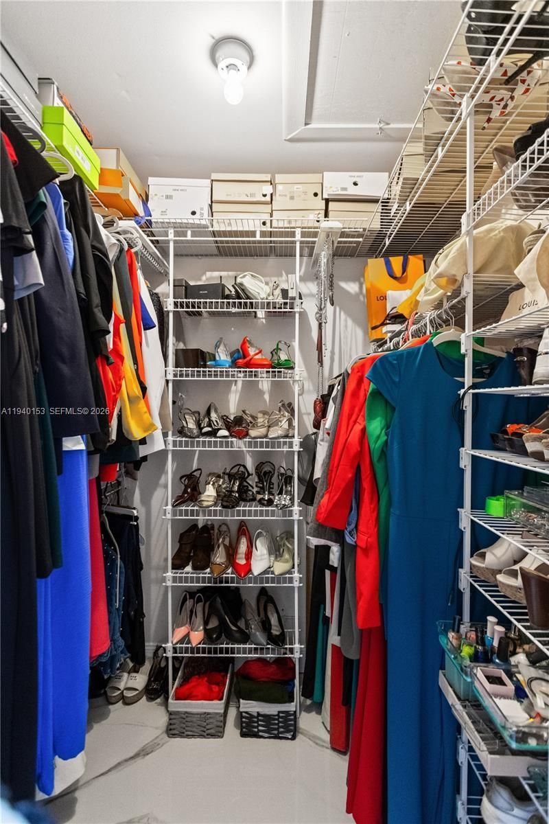 335 W Laurel Drive, Unit 8M, Margate, FL 33063 Photo