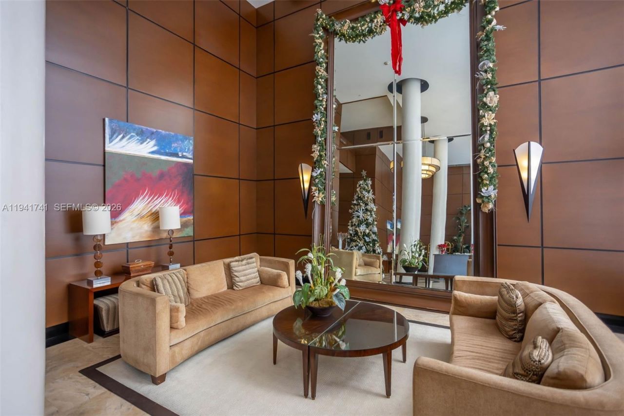 300 Three Islands Blvd, Unit PH3A, Hallandale Beach, FL 33009 Photo